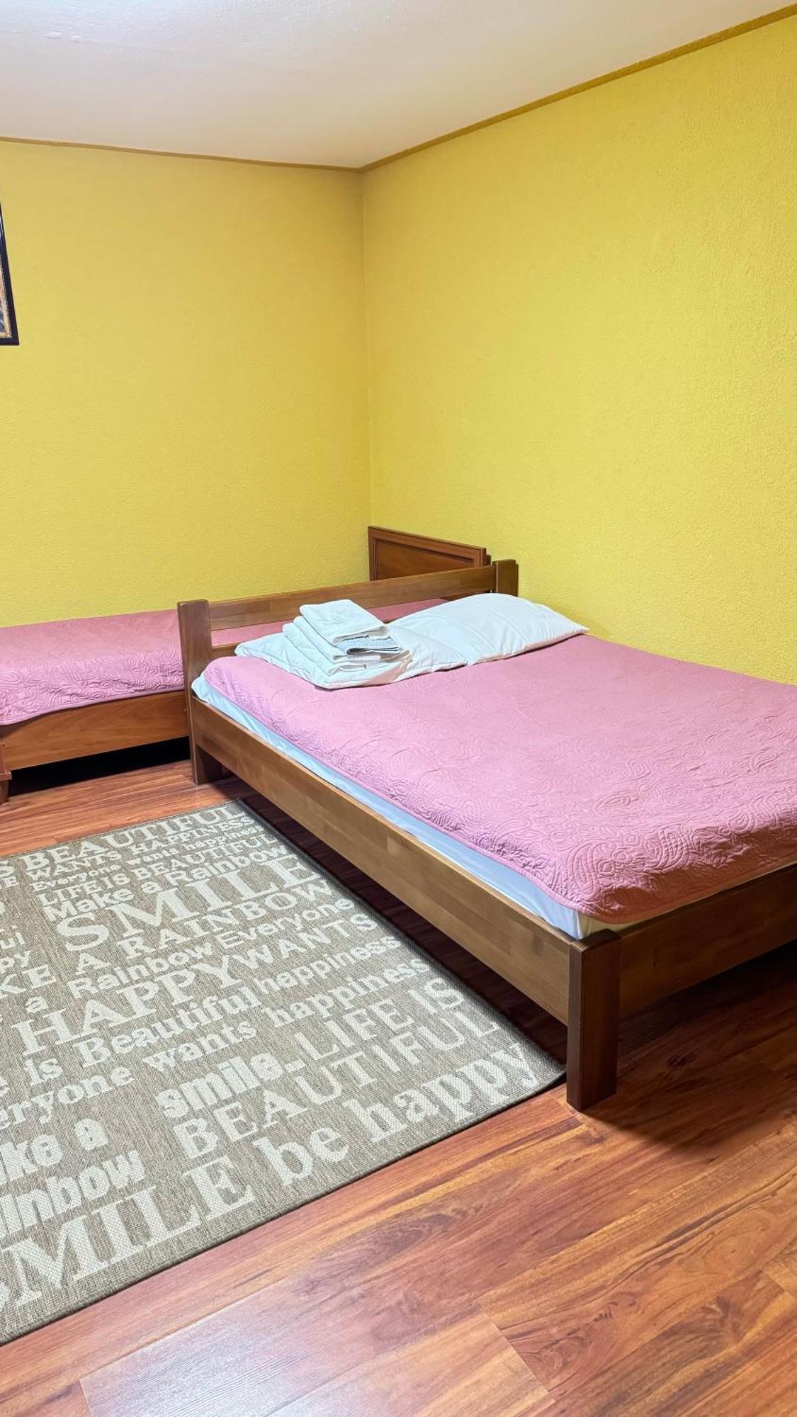 Hotel Dacha Podobovets 127 Zewnętrze zdjęcie