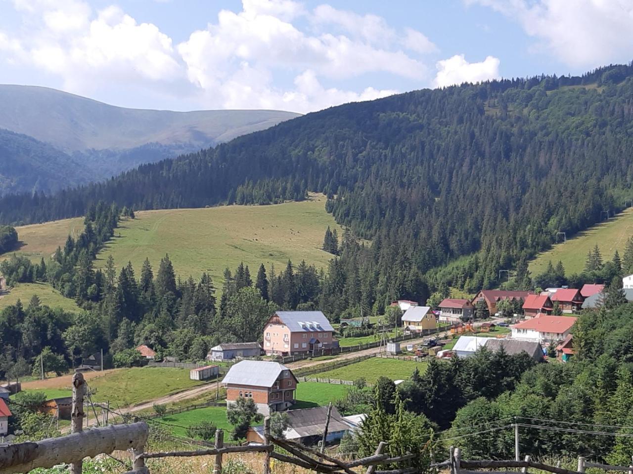 Hotel Dacha Podobovets 127 Zewnętrze zdjęcie